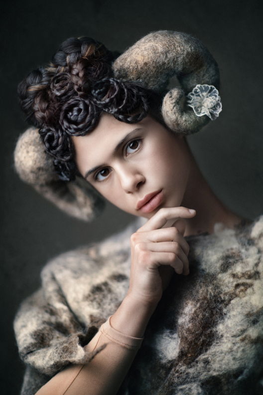Eden Aries - Victoria Manashirov - Photoartist, Photography studio, Artistic photography