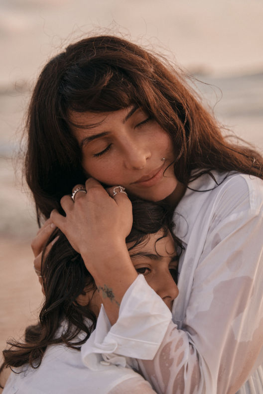 ויקטוריה מנשירוב - עם הבן שלי